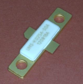 Транзистор компании UMS — CHK025-SOA